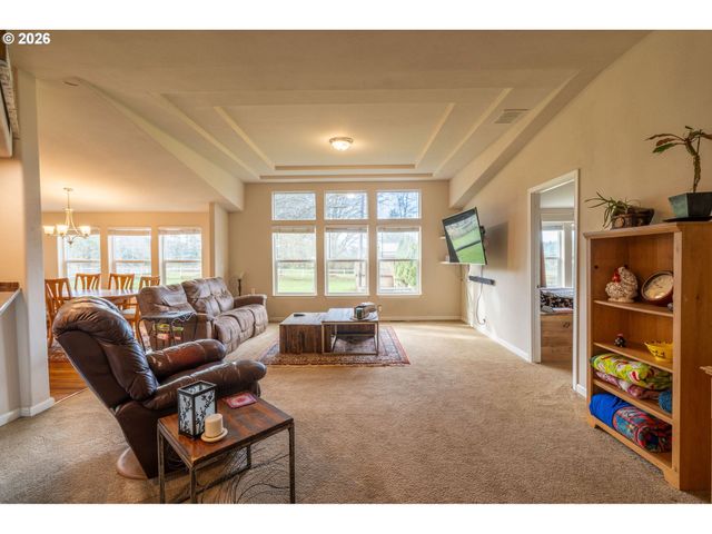 13611 S NEW ERA Rd, Oregon City, OR 97045