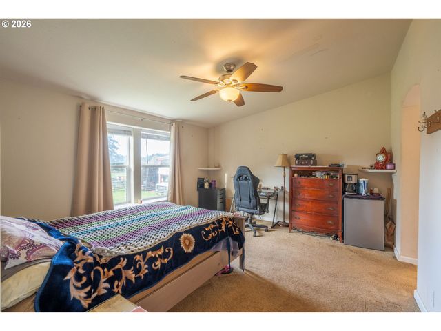 13611 S NEW ERA Rd, Oregon City, OR 97045