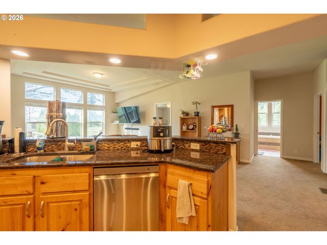 13611 S NEW ERA Rd, Oregon City, OR 97045