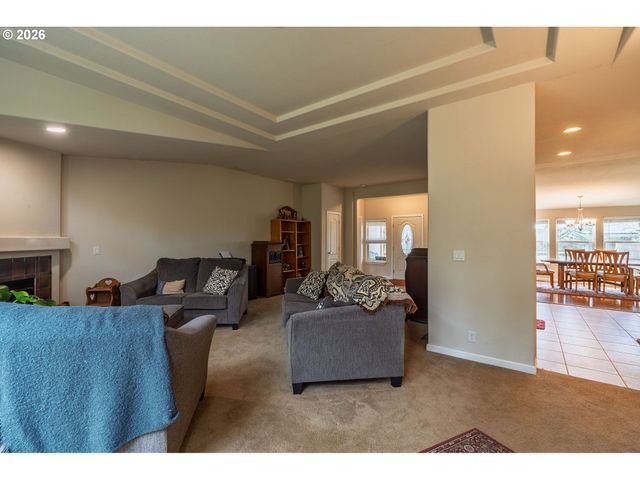 13611 S NEW ERA Rd, Oregon City, OR 97045