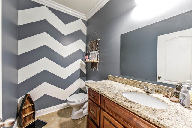 306 Mandalay West Drive, Houma, LA 70360