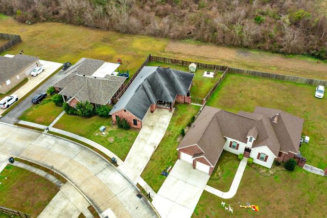 306 Mandalay West Drive, Houma, LA 70360