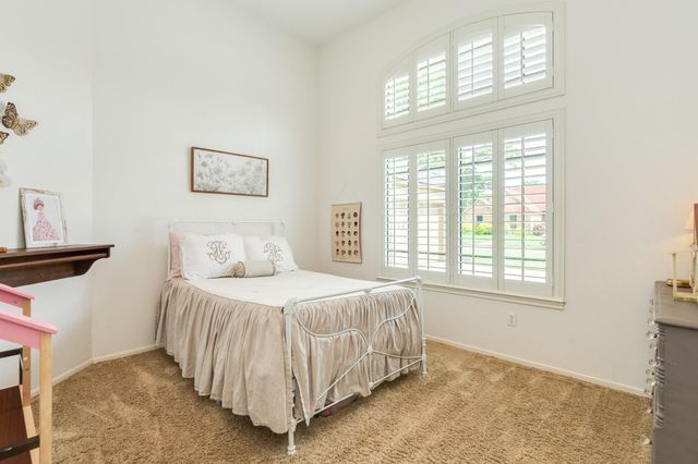 2286 Riverside Drive, West Columbia, TX 77486