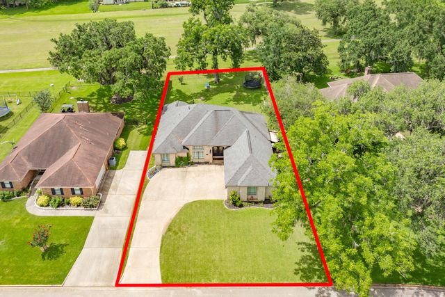 2286 Riverside Drive, West Columbia, TX 77486