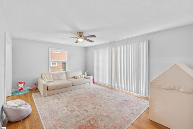 225 Cart Drive, Spartanburg, SC 29307