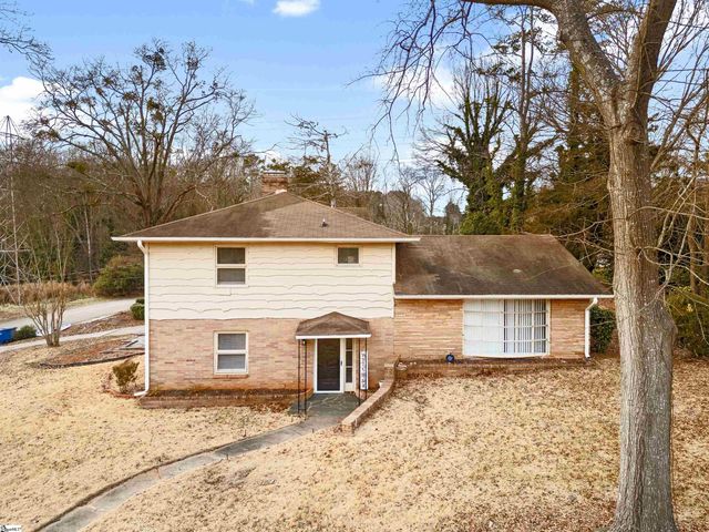 225 Cart Drive, Spartanburg, SC 29307