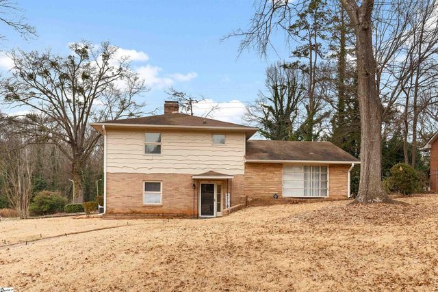 225 Cart Drive, Spartanburg, SC 29307