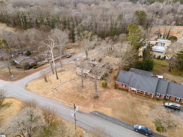 225 Cart Drive, Spartanburg, SC 29307