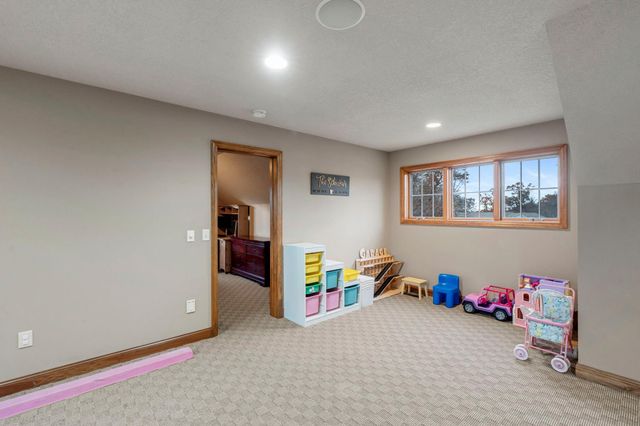 12776 222nd Court NW, Elk River, MN 55330