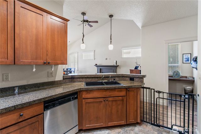 7108 NE 56th Street, Vancouver, WA 98661