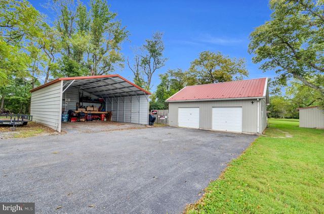 3390 MOUNTAIN RD, Hamburg, PA 19526