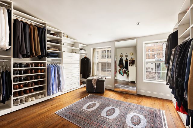 362 W 19TH Street, New York City, NY 10011