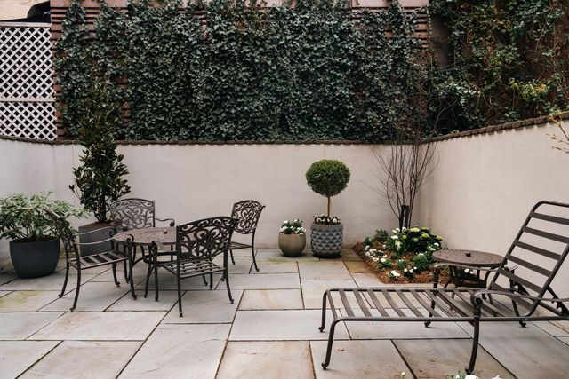 362 W 19TH Street, New York City, NY 10011