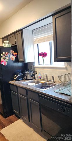 11072 Cedar View Road, Charlotte, NC 28226