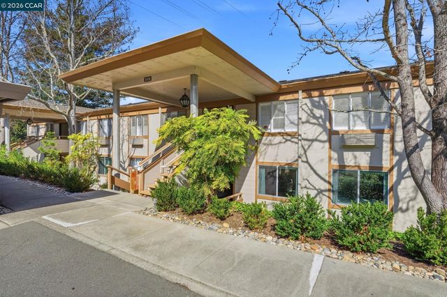 3410 Tice Creek Dr 8, Walnut Creek, CA 94595