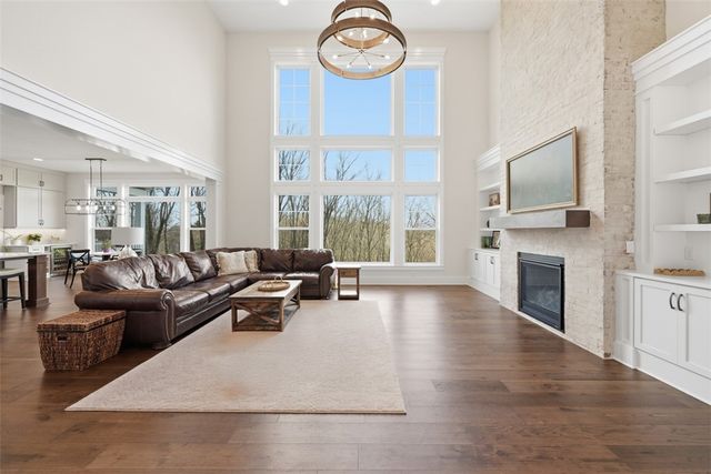169 Sequoia Ln, Cranberry Twp, PA 16066