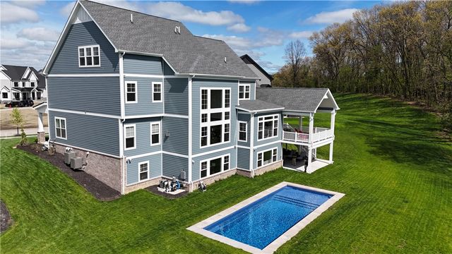 169 Sequoia Ln, Cranberry Twp, PA 16066