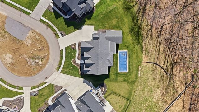 169 Sequoia Ln, Cranberry Twp, PA 16066