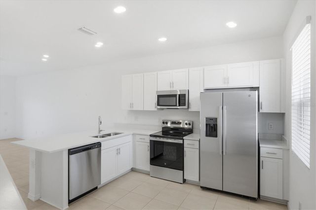 8757 DAYBREAK STREET, Sarasota, FL 34241