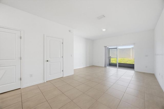 8757 DAYBREAK STREET, Sarasota, FL 34241