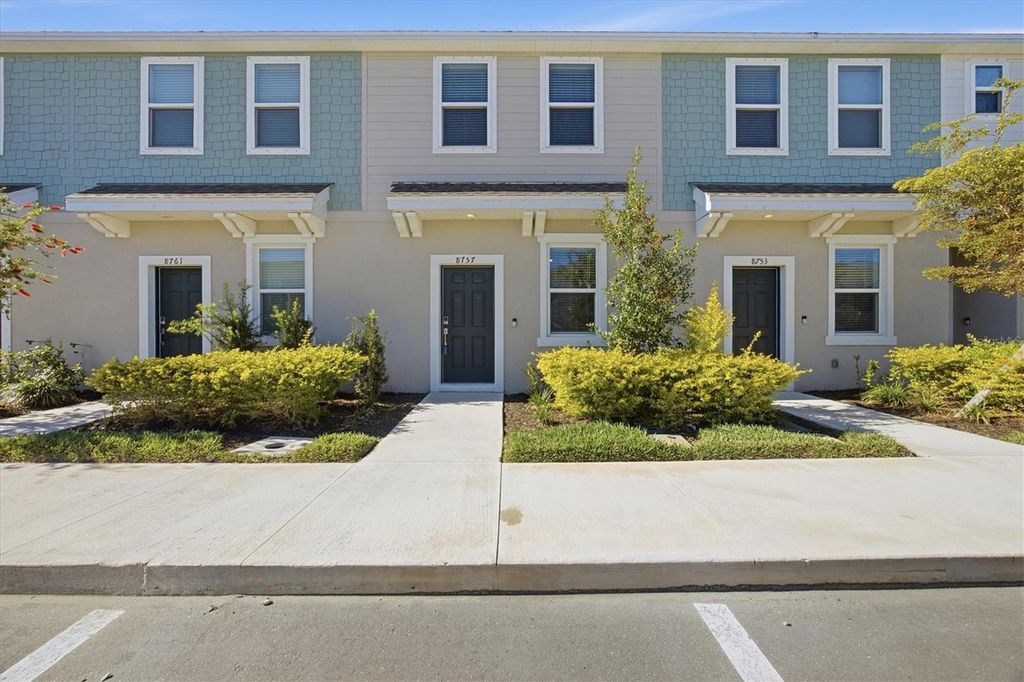 8757 DAYBREAK STREET, Sarasota, FL 34241