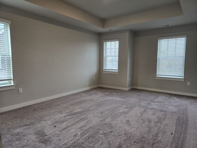 326 Lydia Dr, Murfreesboro, TN 37128