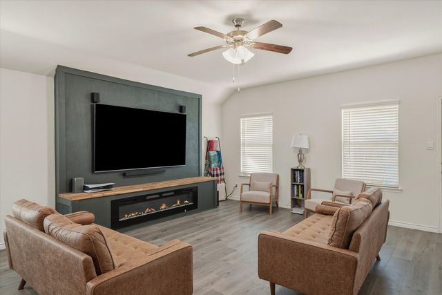 202 Buckboard Lane, Caddo Mills, TX 75135