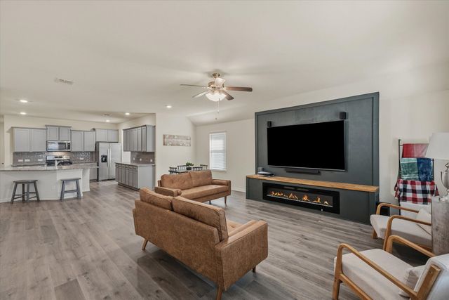 202 Buckboard Lane, Caddo Mills, TX 75135