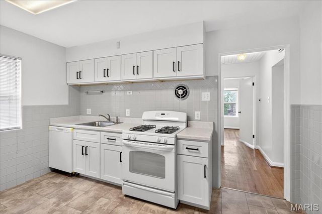 7512 Dale Avenue, St Louis, MO 63117