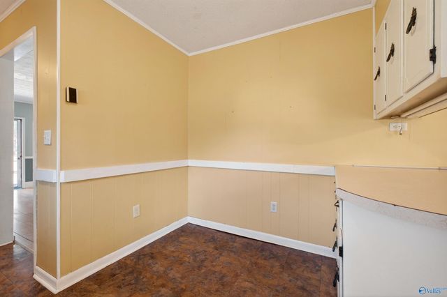 1207 Larrydale Drive, Glencoe, AL 35905