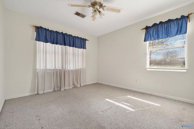 1207 Larrydale Drive, Glencoe, AL 35905