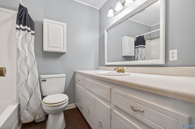 1207 Larrydale Drive, Glencoe, AL 35905