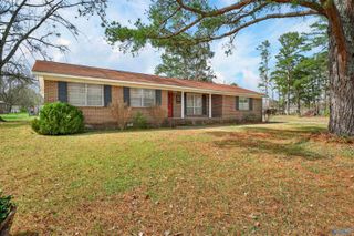 1207 Larrydale Drive, Glencoe, AL 35905