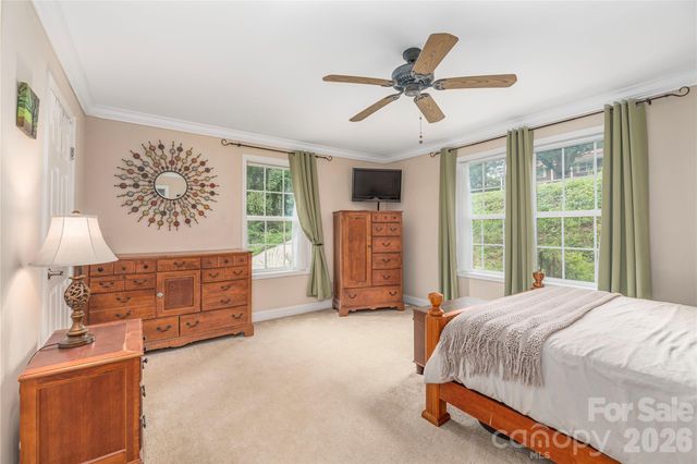 10 E Rolling Acres Drive, Weaverville, NC 28787