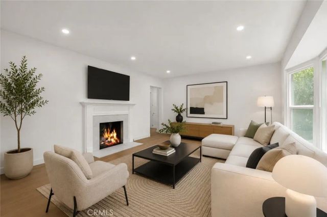4808 Maryland, La Crescenta, CA 91214