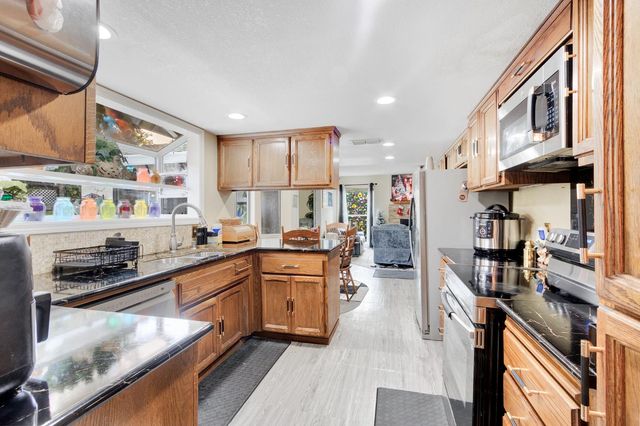 8085 Glen Alta Way, Citrus Heights, CA 95610