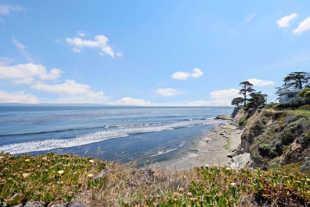 4120 Opal Cliff Drive, Santa Cruz, CA 95062