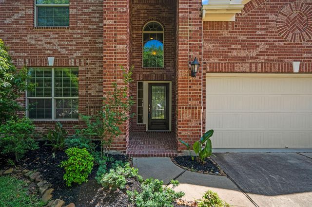 46 Black Swan Court, The Woodlands, TX 77354