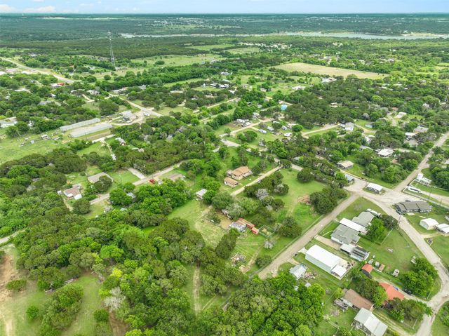 237 Linda Lee Crossing, Whitney, TX 76692
