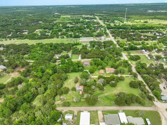 237 Linda Lee Crossing, Whitney, TX 76692