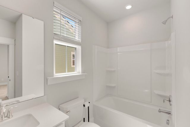 134 Cloverfield Trail Drive, Summerville, SC 29486