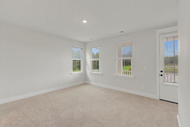 134 Cloverfield Trail Drive, Summerville, SC 29486