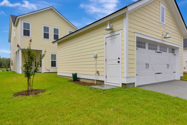 134 Cloverfield Trail Drive, Summerville, SC 29486