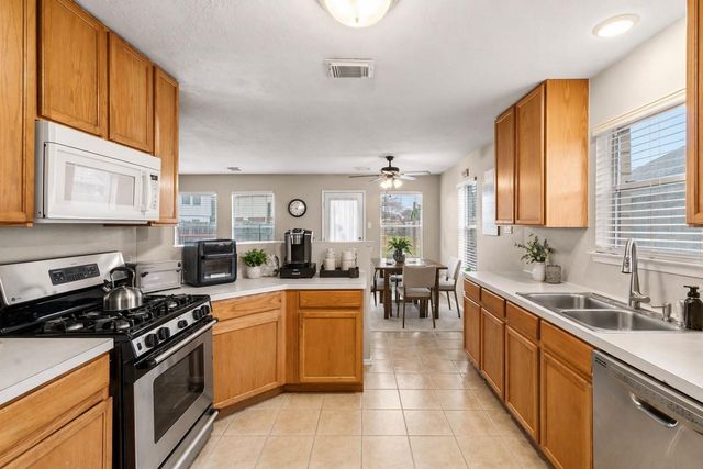 3438 Coldwater Canyon Lane, Katy, TX 77449