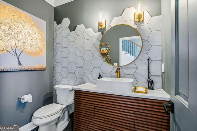 39 Plantation Drive NE, Atlanta, GA 30324