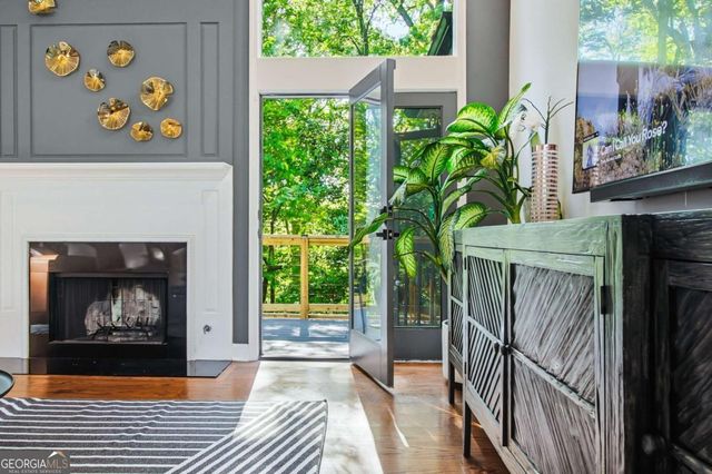 39 Plantation Drive NE, Atlanta, GA 30324