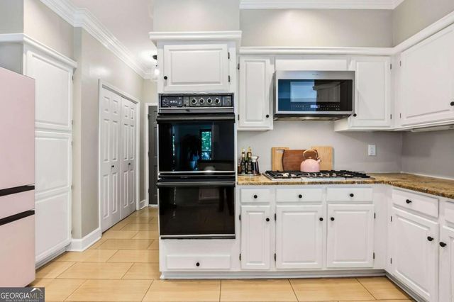 39 Plantation Drive NE, Atlanta, GA 30324