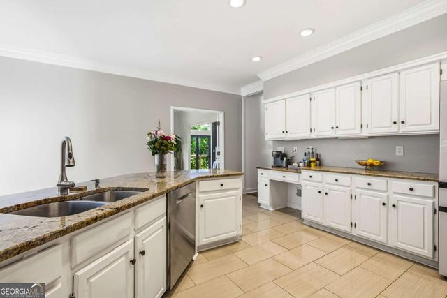 39 Plantation Drive NE, Atlanta, GA 30324