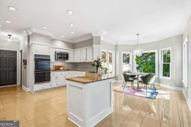 39 Plantation Drive NE, Atlanta, GA 30324