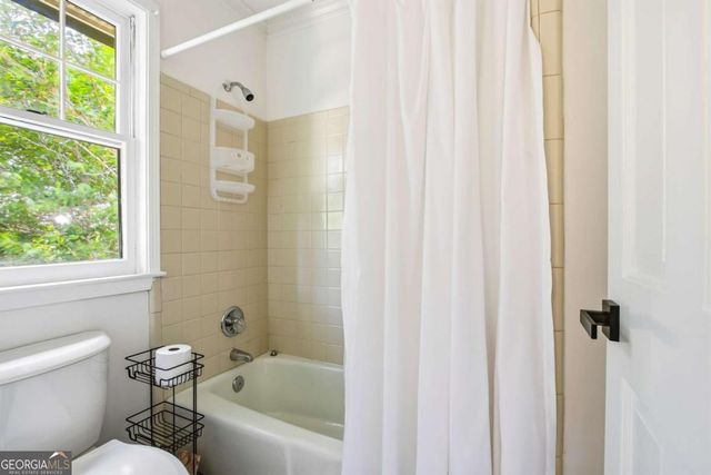 39 Plantation Drive NE, Atlanta, GA 30324